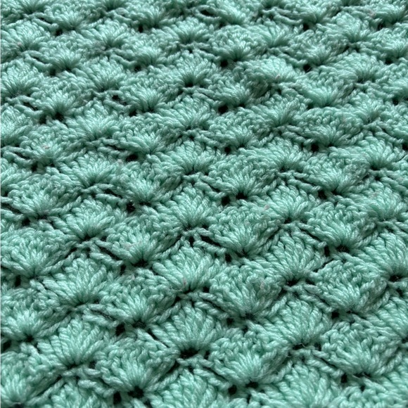 Handmade baby blanket - Picture 2 of 2